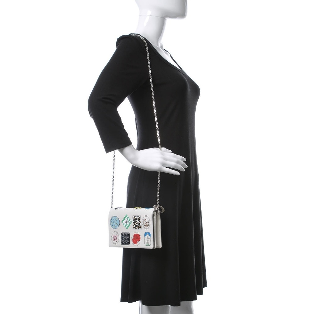 CHRISTIAN DIOR Calfskin Badges Chain White - Picture 3 of 8